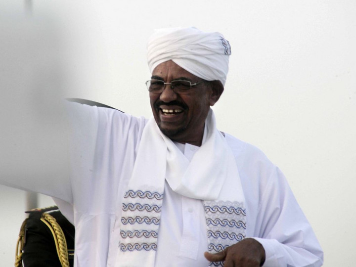 Eks Presiden Sudan Didakwa Atas Tuduhan Korupsi