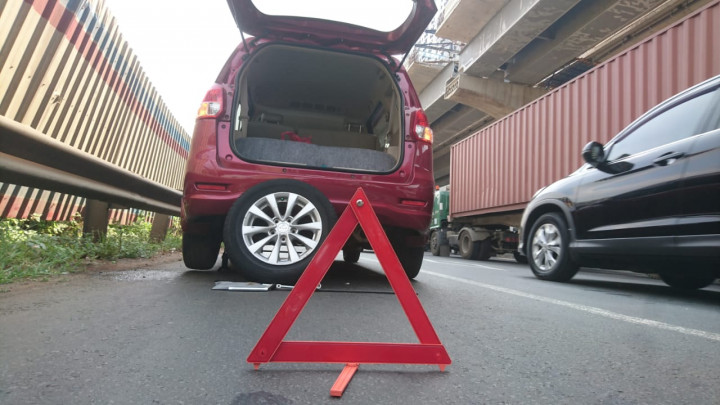 Jangan Sepelekan Ban Kurang Angin, Dinding Ban Bisa Sobek