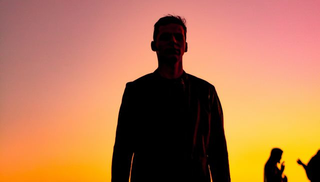 Tips Merawat Diri Setelah Kematian Sahabat