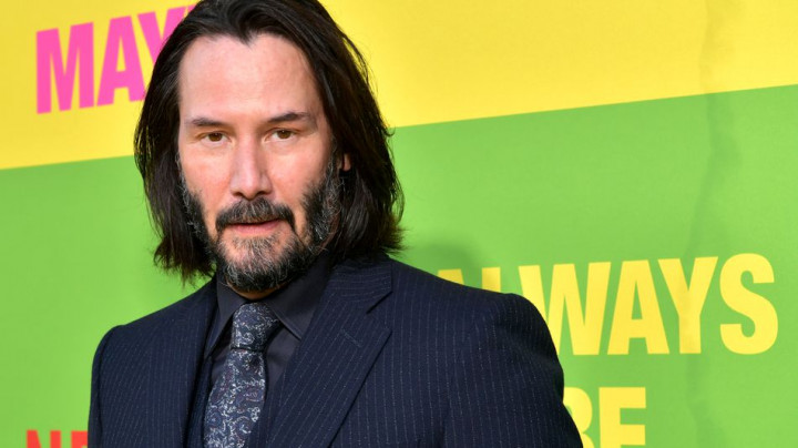 Kisah Tragis Percintaan Keanu Reeves yang Membuatnya Masih Sendiri