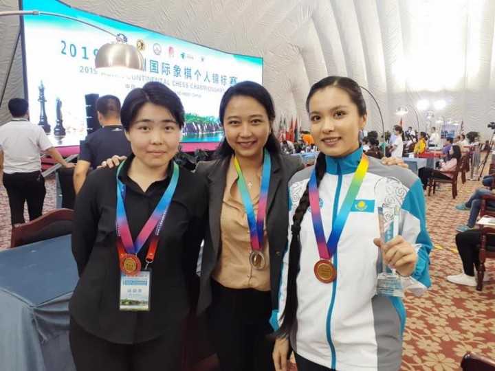 Atlet Catur Indonesia Raih Medali di Tiongkok