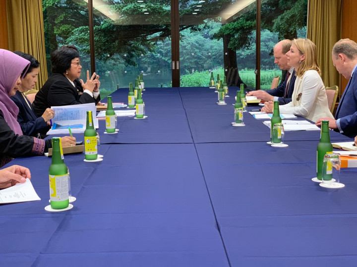 Indonesia-Belanda Bekerja Sama Memerangi Sampah Plastik