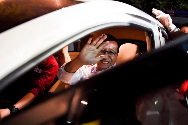 Sakit, Pemeriksaan Sofyan Jacob Dihentikan