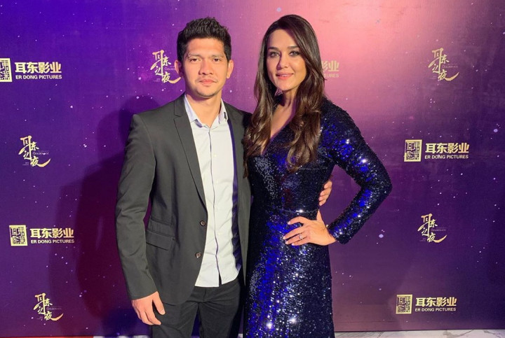 Foto Bareng, Preity Zinta Juluki Iko Uwais Pria Berbahaya