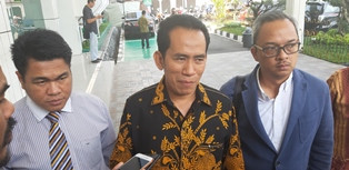 Kubu Fahri Hamzah Pertimbangkan Ajukan Sita Aset PKS