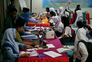 PPDB SMA /SMK 31 Sekolah di Sulsel Pakai Sistem Luring