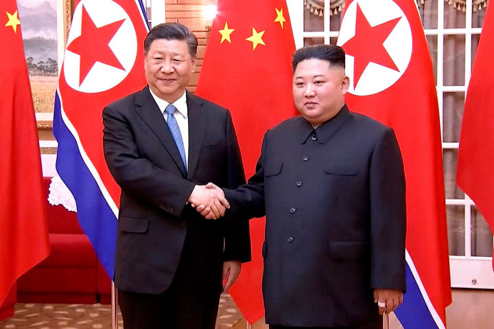 Xi Jinping Bertemu Kim Kong-un di Pyongyang