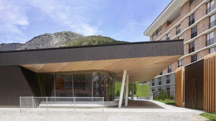 Ruang Bawah Tanah Dijadikan Gedung Konser Terbesar di Alpen