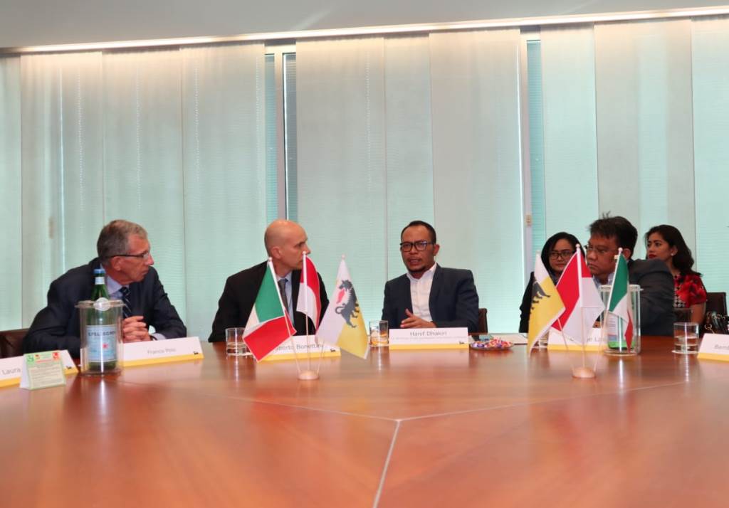 Menteri Ketenagakerjaan M Hanif Dhakiri melakukan kunjungan kerja ke perusahaan Eni Italia, Jumat, 21 Juni 2019 (Foto:Dok.Kemenaker)