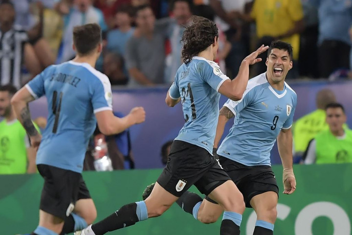 Gol Tunggal Cavani Bawa Uruguay Lolos Sebagai Juara Grup