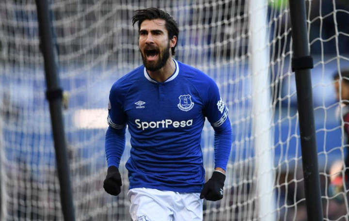 Everton Resmi Permanenkan Andre Gomes