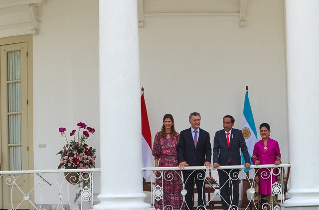 Presiden Argentina Ucapkan Selamat kepada Jokowi