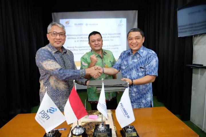 PGN dan Pelindo III Sinergi Bangun Terminal LNG di Tanjung Perak
