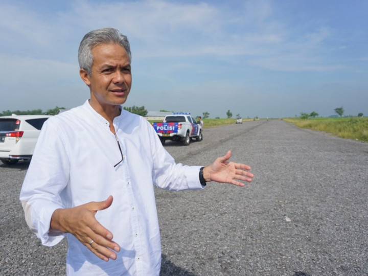 Ganjar Ajak Warga Jateng Hormati Putusan MK