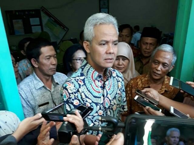 Tindak Lanjut Zonasi Sekolah, Ganjar Sebar Guru Berprestasi