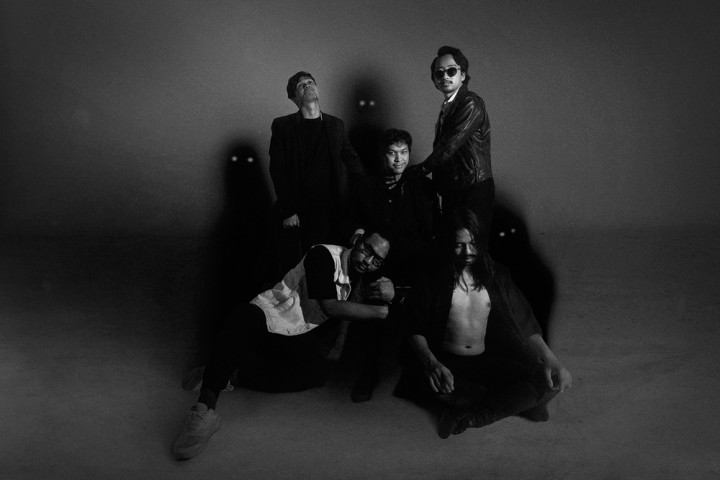 Ada Seribu Doa di Lagu Dalam Hitungan Besutan .Feast