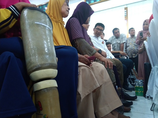 Kick Andy Foundation Sentuh Penyandang Tuna Daksa di Medan