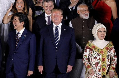 Trump Terbuka untuk Bertemu Kim Jong-un di DMZ Korea