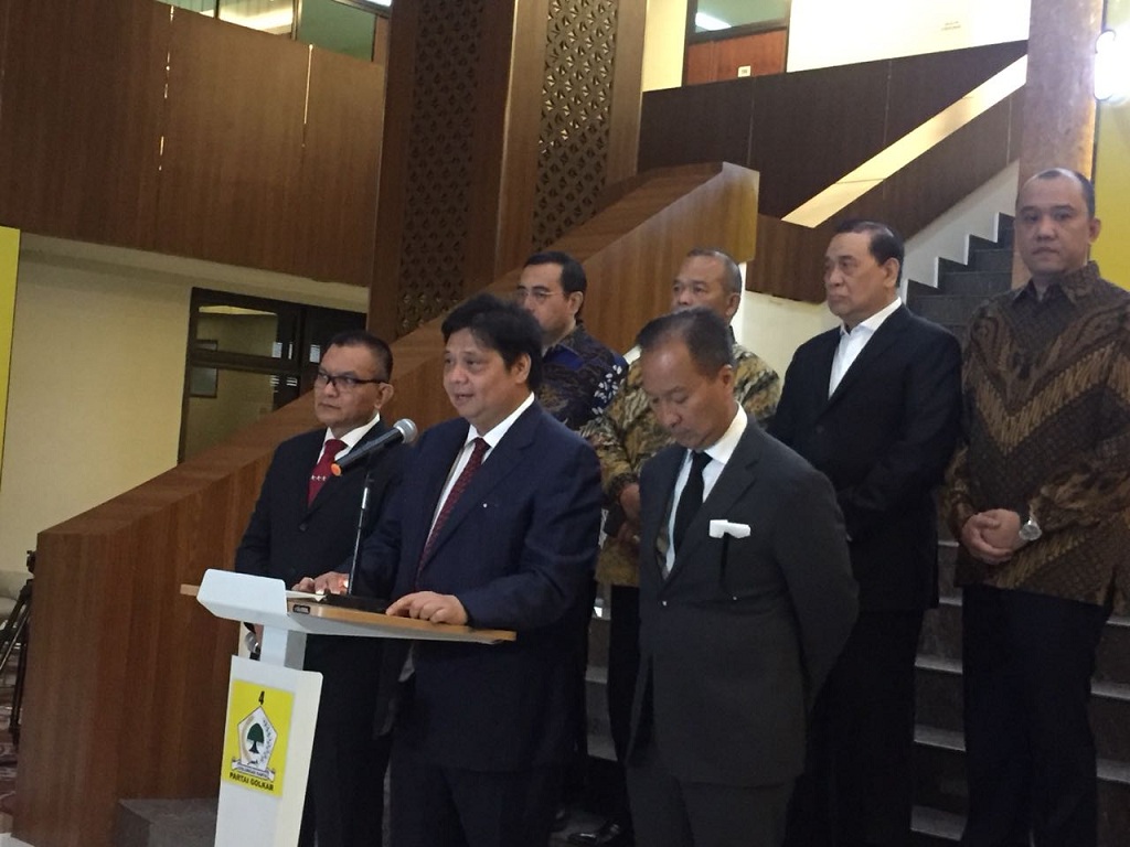 Airlangga Bawa DPD Golkar se-Indonesia Menghadap Jokowi