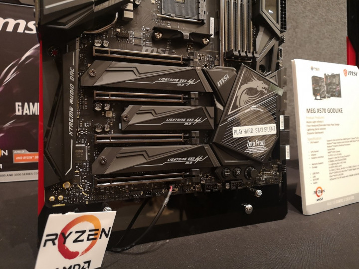 MSI Gandeng Phison di Motherboard X570