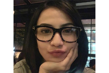 Usai Lima Bulan di Bui, Vanessa Angel Kembali Bekerja