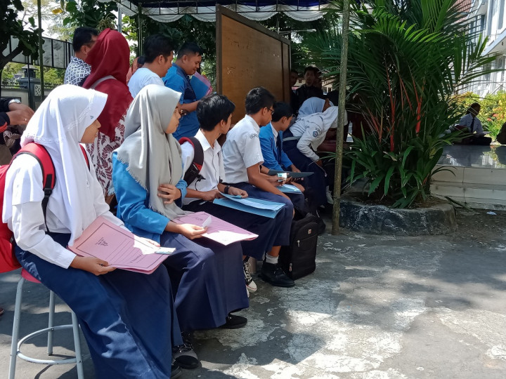 Pengguna Domisili Aspal Terancam Dilempar ke Zonasi Asal