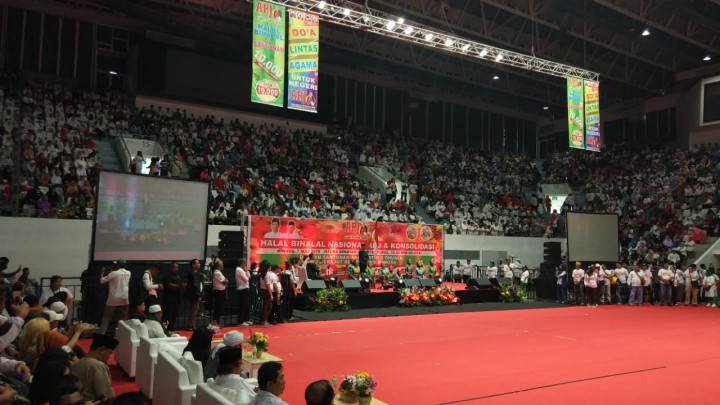 Relawan Jokowi Tebar Santunan untuk 10 Ribu Anak Yatim