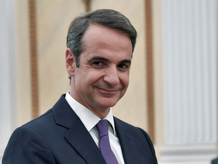 Usai Dilantik, Mitsotakis Janji Akhiri Krisis Ekonomi Yunani