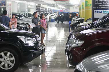 Trik Membeli Mobil Bekas LCGC yang Sehat