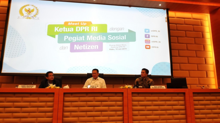 DPR Rangkul Milenial