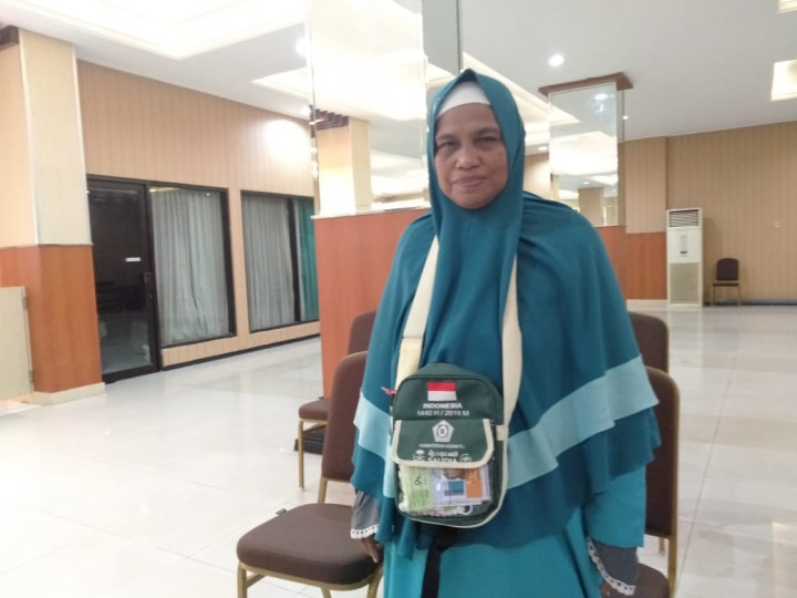 Jalan Panjang Penjual Nasi Kuning Naik Haji