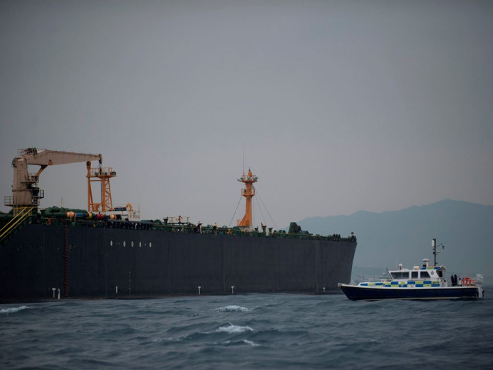 Trump Ancam Sanksi Iran terkait Kapal Inggris