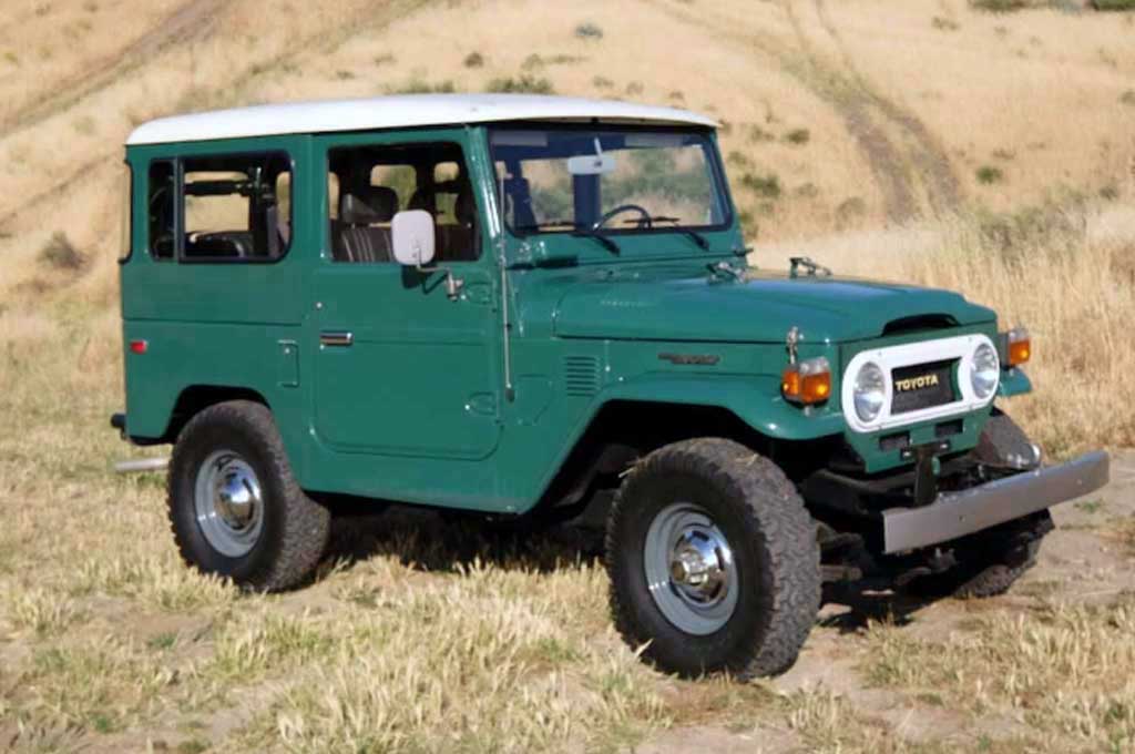 Toyota FJ40 Land Cruiser 1978 Klasik jadi incaran kolektor mobil antik. Carscoops