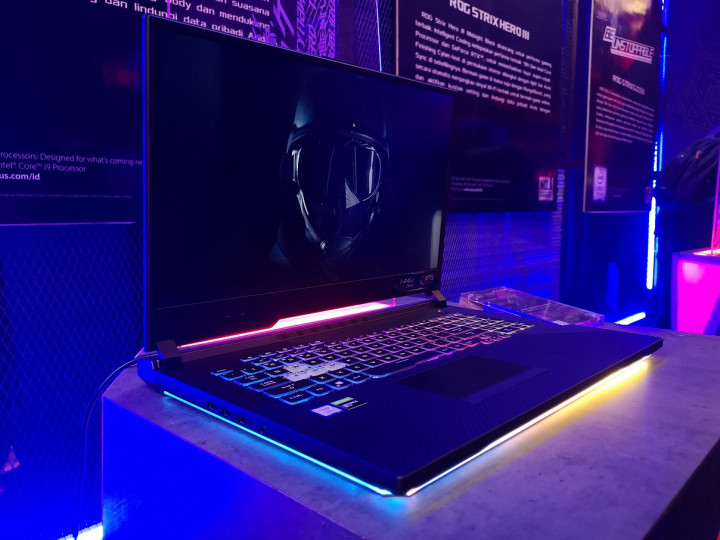 Begini Perbedaan ASUS ROG Strix Scar III dan Hero III