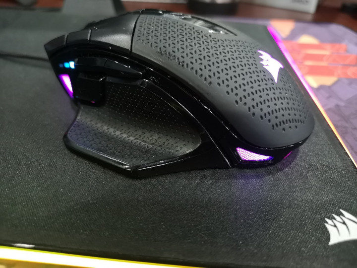Corsair Nightsword RGB, Kompetitif dan Presisi