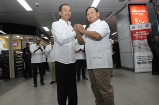 Jokowi-Prabowo Menunjukkan Kematangan Demokrasi