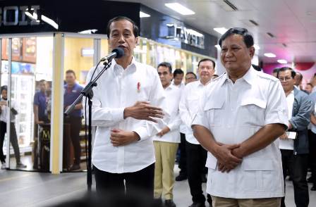Jokowi Perlu Restu Jika Gerindra Masuk Koalisi