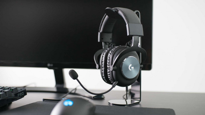 Headset Gaming Logitech Pasang Teknologi Blue VO!CE