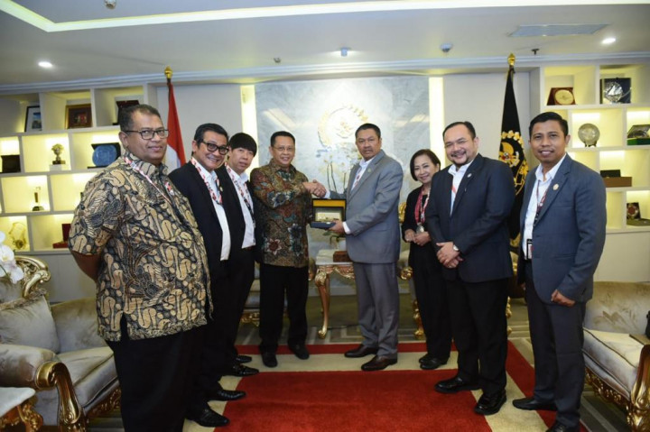 Bamsoet Dukung Penerapan Program Satu Desa, Satu Advokat