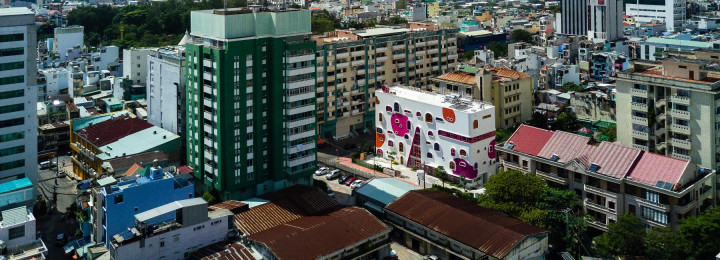 Desain Unik Jendela Taman Kanak-Kanak di Vietnam