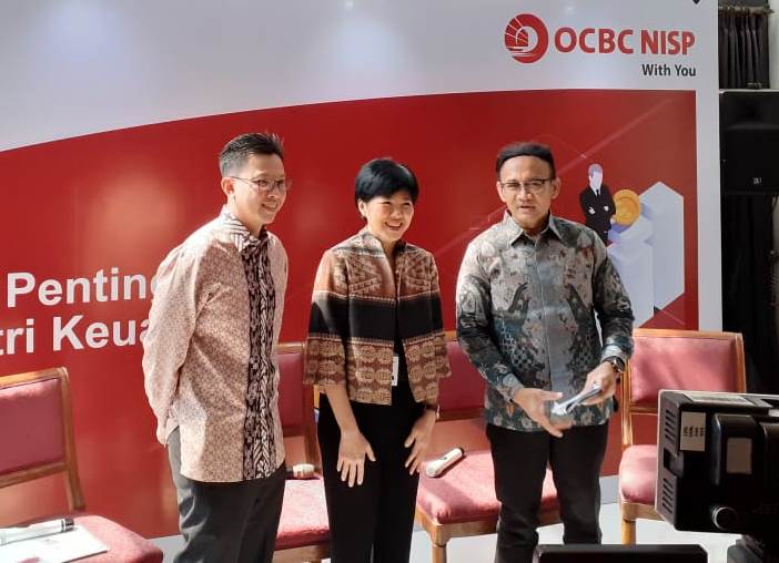 Nasabah OCBC NISP Bisa Kelola Dana via Aplikasi