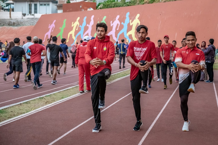 Arak-arakan Api Abadi Buka Rangkaian ASEAN School Games 2019