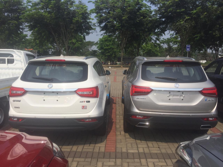 DFSK Pamer Mobil Listrik di GIIAS 2019