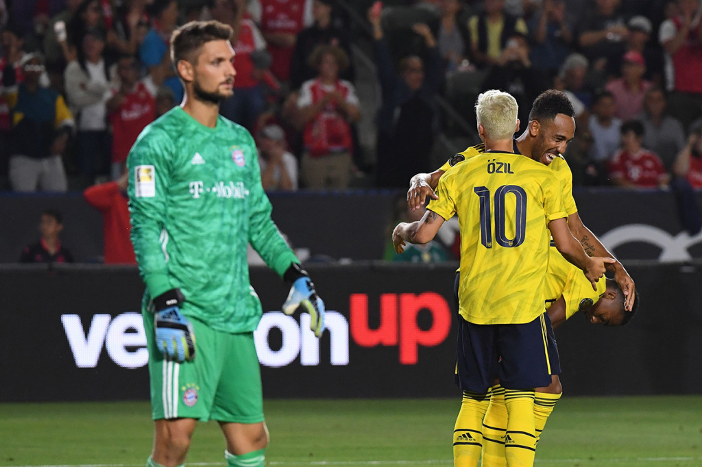 Arsenal Menang Tipis 2-1 Atas Bayern Munchen