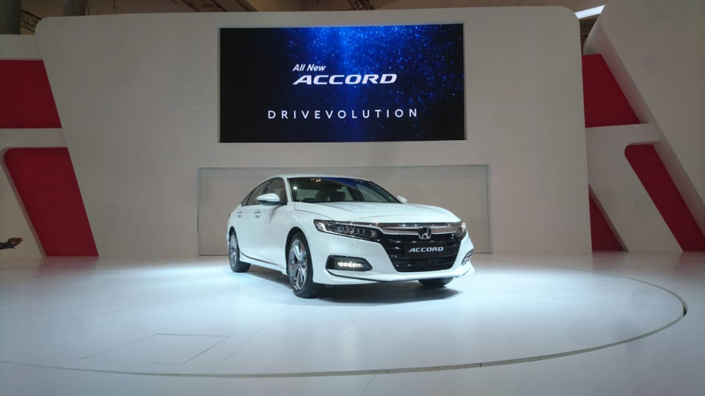 Pada sektor performa, All New Accord didukung mesin baru 1.500 cc VTEC Turbo Engine dengan CVT yang menghasilkan tenaga 190 PS dan torsi maksimal 260 Nm. Medcom.id/Ekawan Raharja