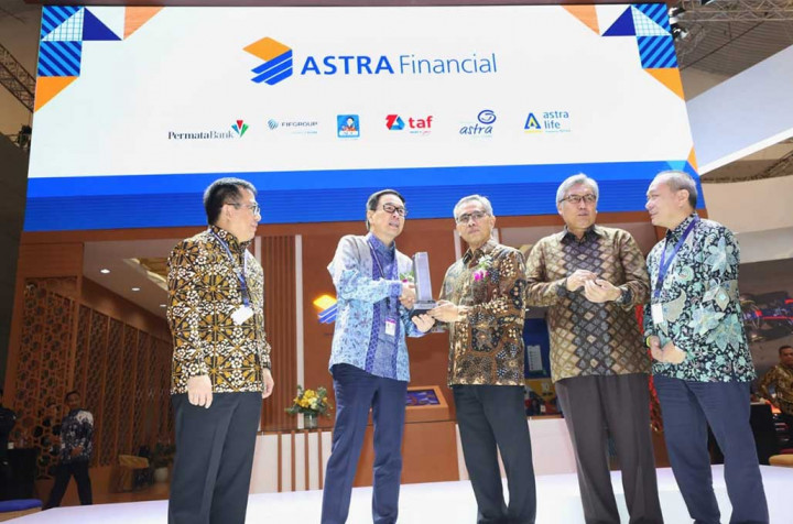 Ketua OJK Minta Pola Pembiayaan Menarik Astra Financial di GIIAS