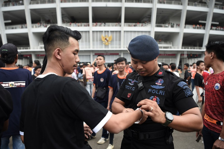 12.359 Personel Jaga Laga Persija vs PSM Makassar