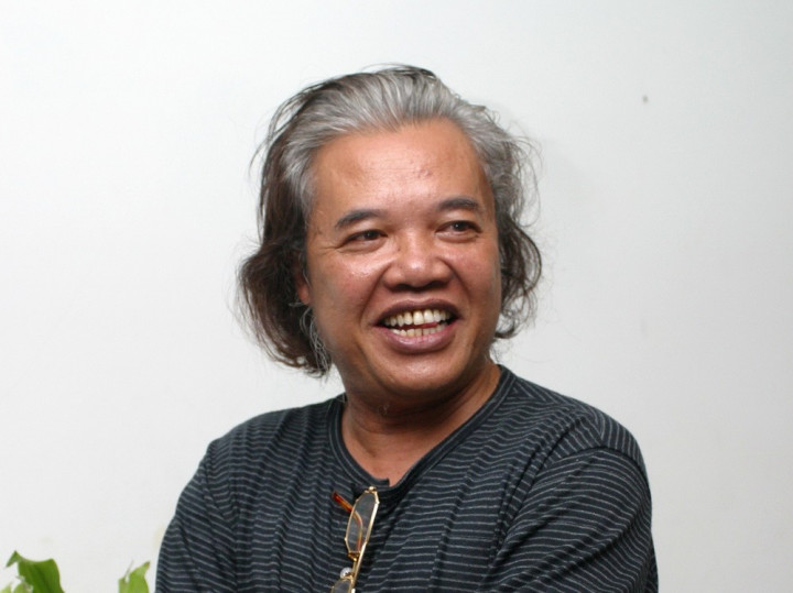 Sastrawan Arswendo Atmowiloto Meninggal