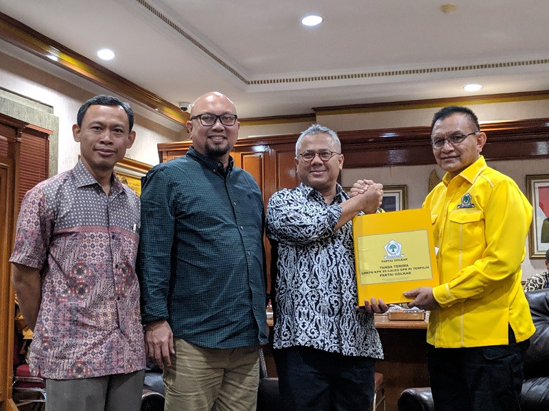 Golkar Serahkan LHKPN 85 Caleg