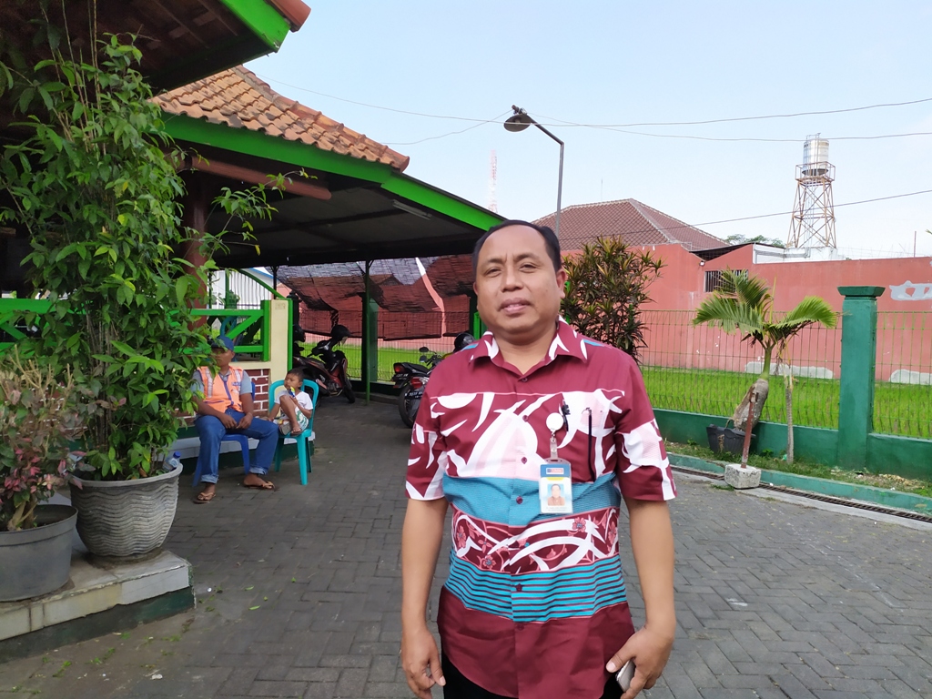 Ketua PSSI Askot Kota Malang, Haris Thofly (Foto: medcom.id/Daviq Umar)